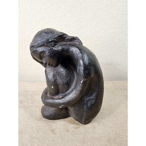 Austin Productions Sculpture 1970 Woman Girl Seated Statue Mid Century Vintage - Picture 1 of 14